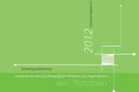 Titelblatt des Tätigkeitsberichts 2012 (PDF)
